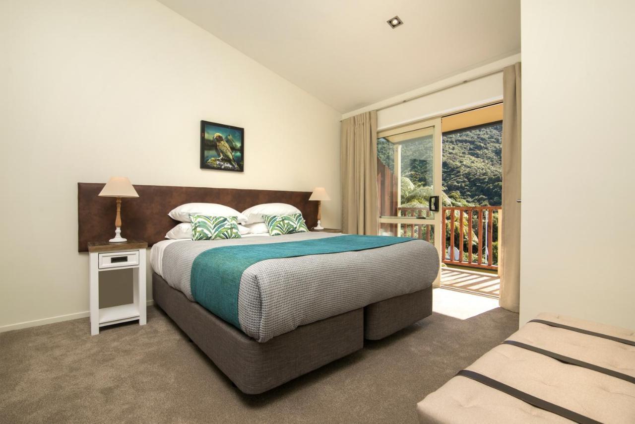 Punga Cove Resort Endeavour Inlet エクステリア 写真