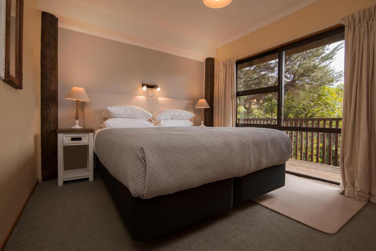Punga Cove Resort Endeavour Inlet エクステリア 写真