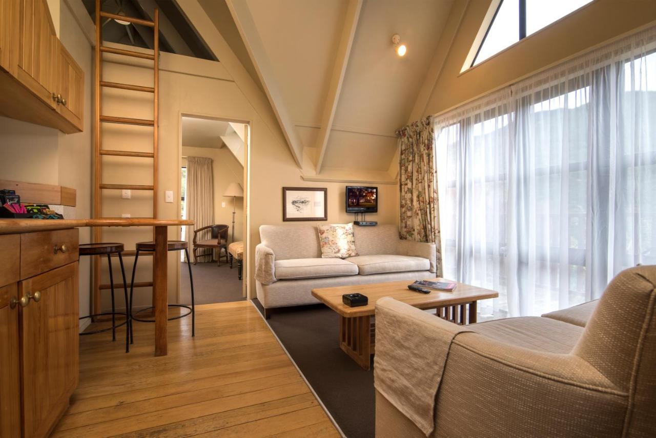 Punga Cove Resort Endeavour Inlet エクステリア 写真