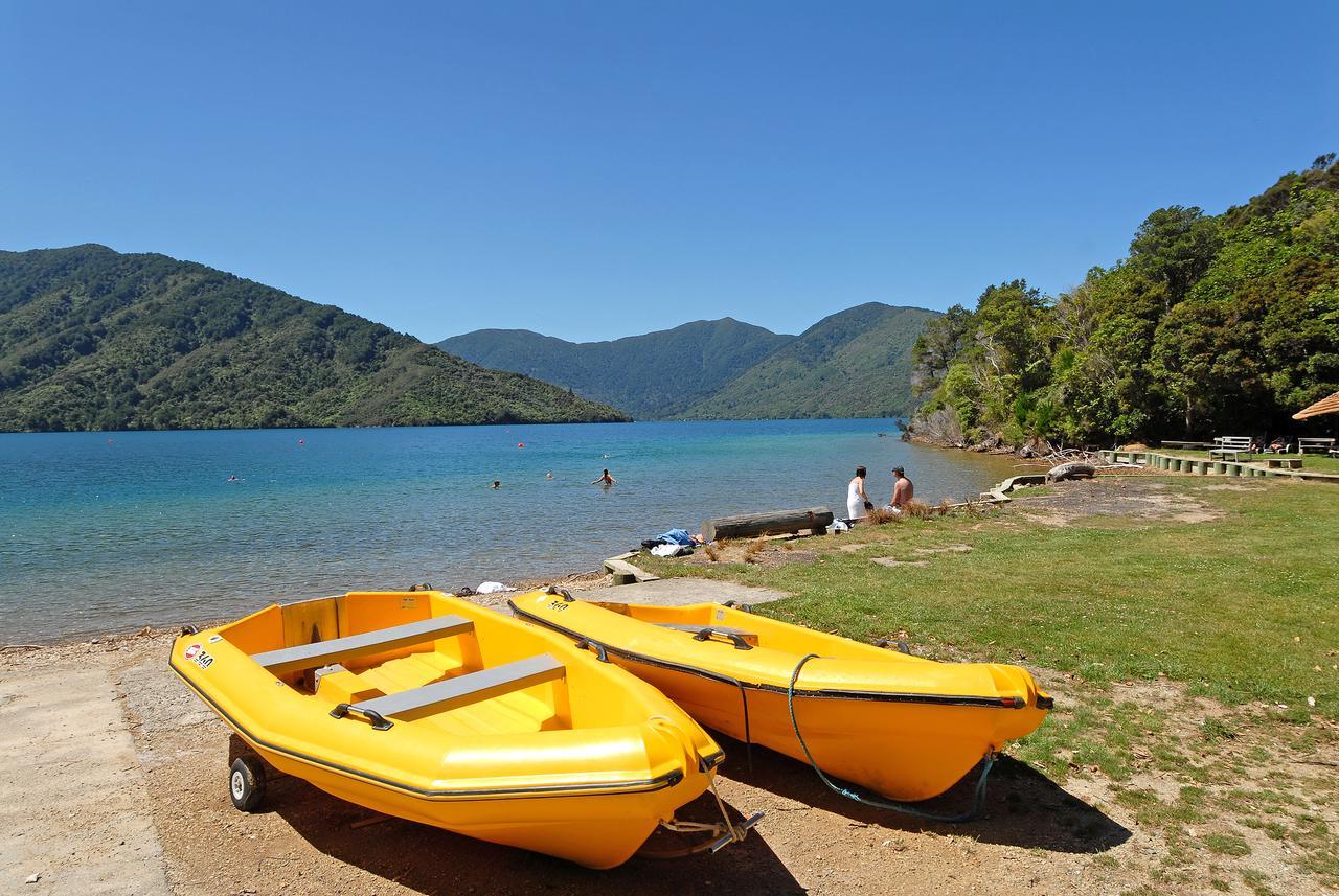 Punga Cove Resort Endeavour Inlet エクステリア 写真