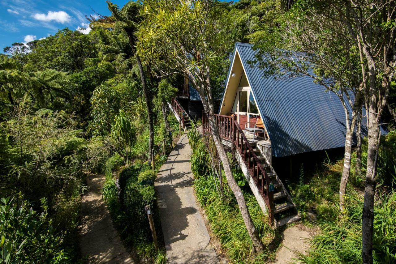 Punga Cove Resort Endeavour Inlet エクステリア 写真